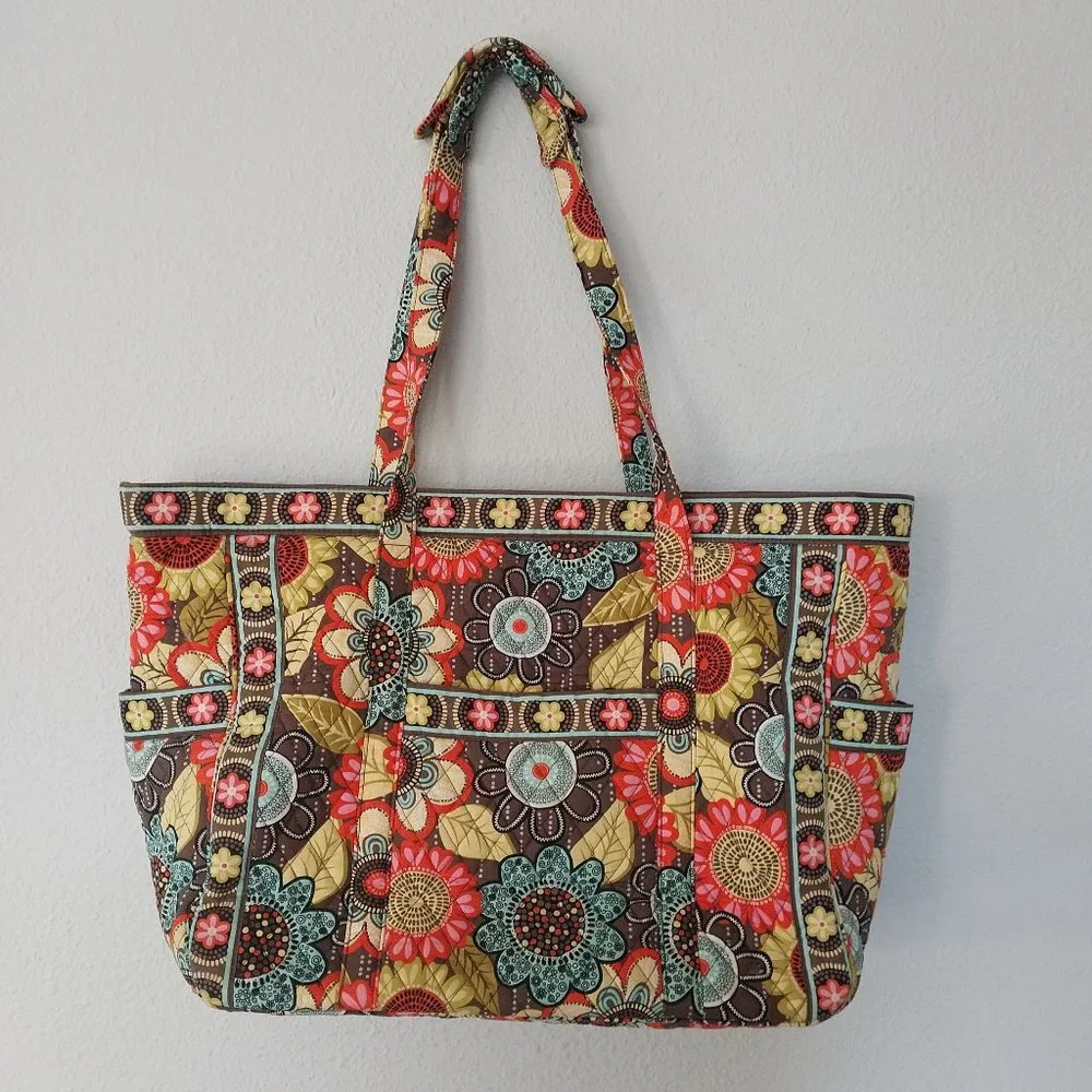 Vera Bradley Perfect Petals Large Quilted Multicolor Floral Travel Tote Bag NWOT